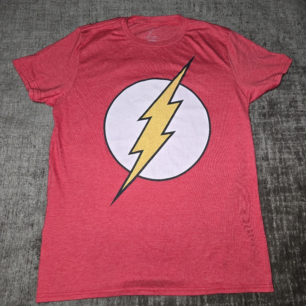 The Flash DC Comics T-shirt Size Small